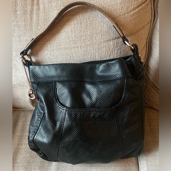 B. Makowsky Black Leather Hobo Shoulder Bag - Picture 1 of 15